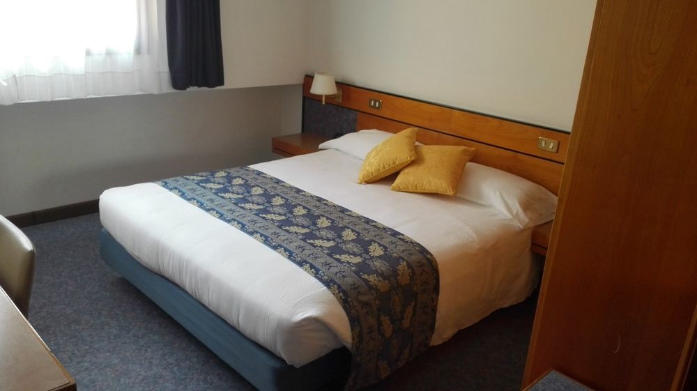 Albergo Delle Alpi Belluno Eksteriør bilde