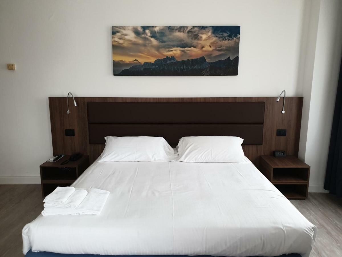 Albergo Delle Alpi Belluno Eksteriør bilde